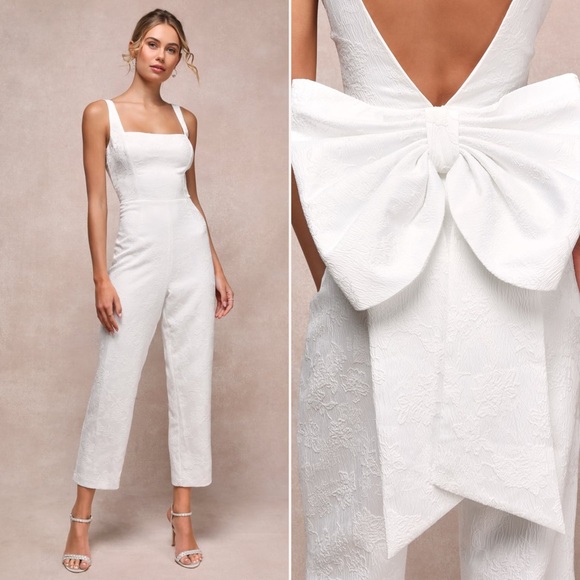 Lulus Pants - NWOT | Lulus | Exceptional Vision White Jacquard Removable Bow Jumpsuit | Sz M